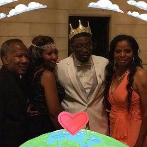 Meet your Posher, Latoya tomasa